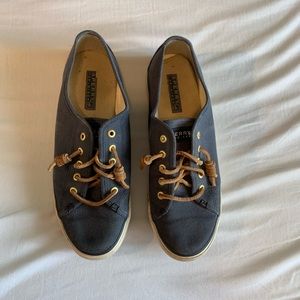 Canvas sperry shoes